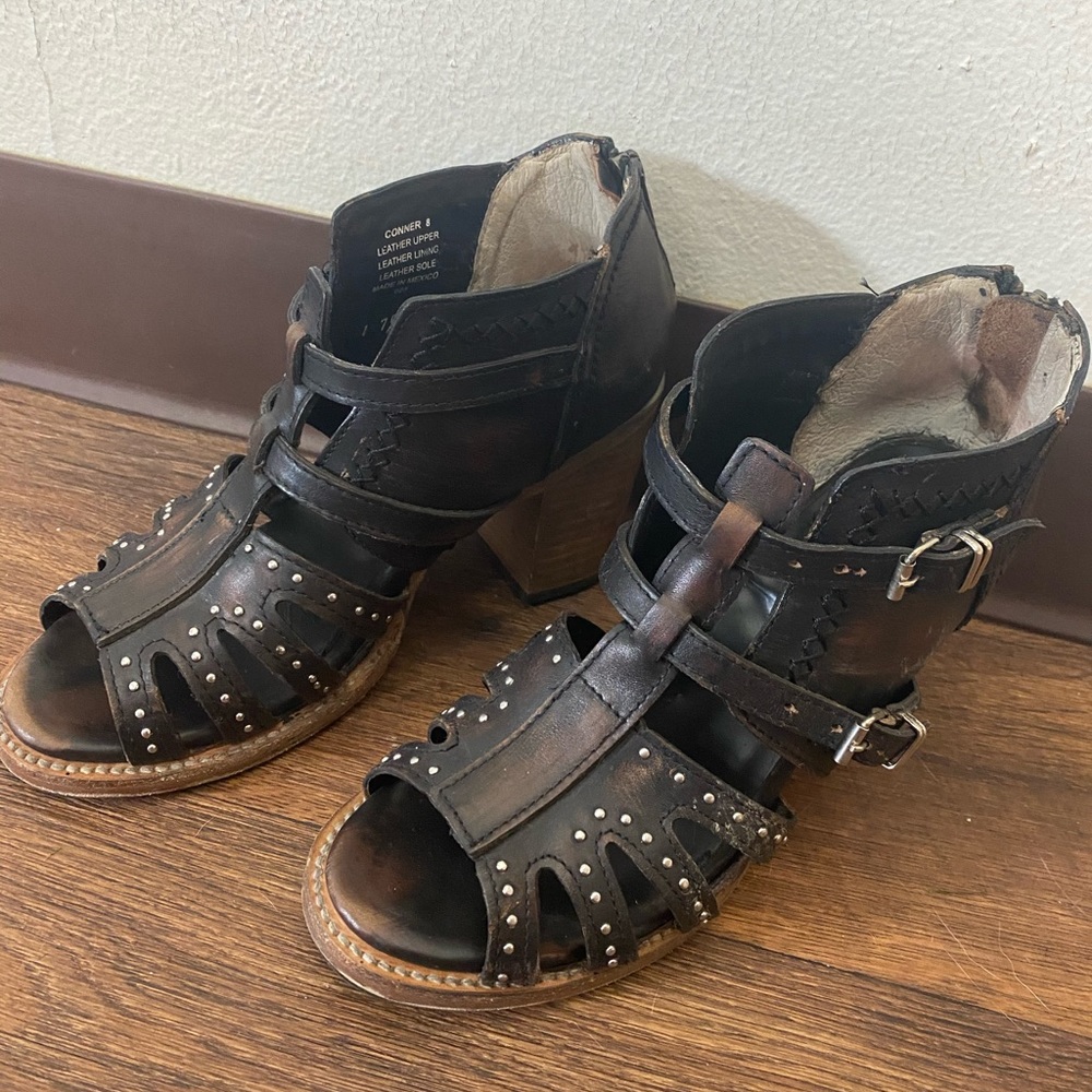 Freebird by Steven Connor sandals